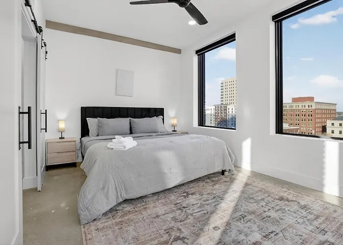 2br Stylish Beacon Retreat In Apartment *