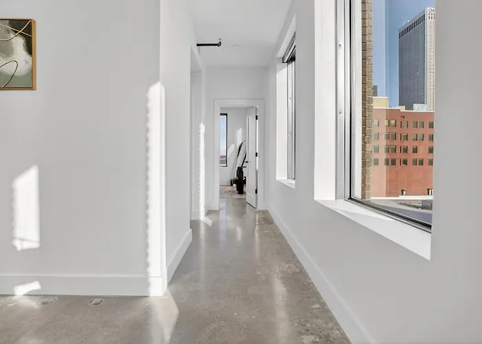 2br Stylish Beacon Retreat In Apartment *