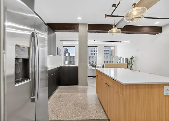 Apartment 2br Stylish Beacon Retreat In *